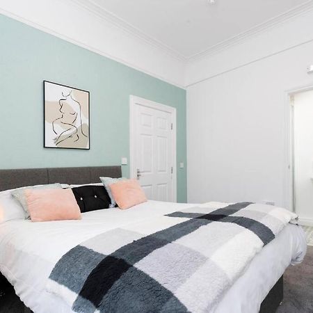 5 Double Bedrooms With Ensuites - Teesside House Tsac Redcar Exterior photo
